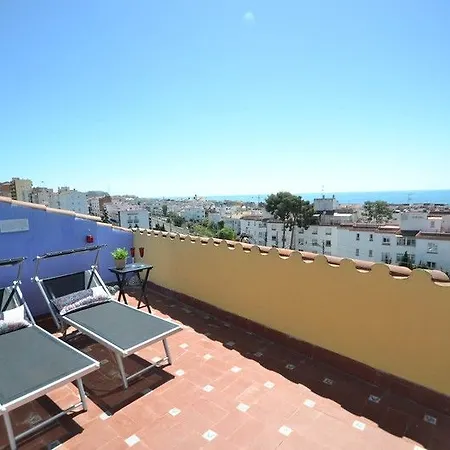 Ξενοδοχείο Cute Duplex In The Center Of 3*